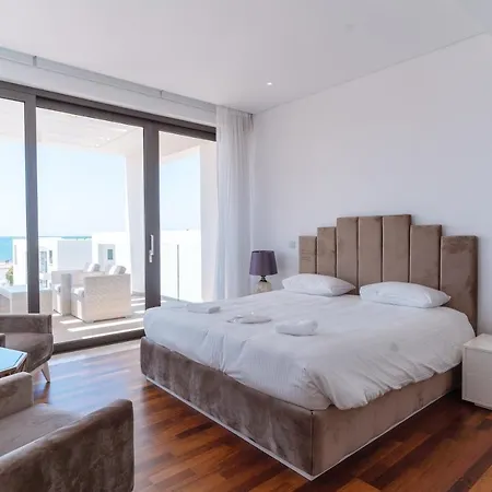 Coral Residences *
