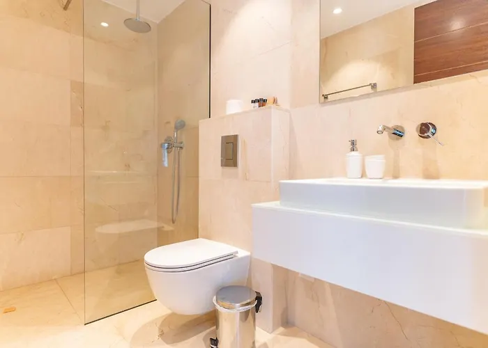 Villa Coral Residences Coral Bay