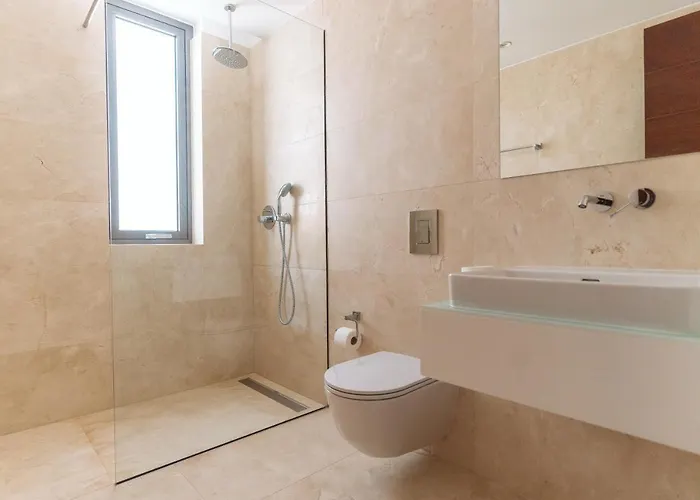 Coral Residences Coral Bay